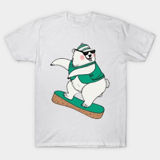 Cool Snowboard Bear for Ski Lover Mountain Skier T-Shirt